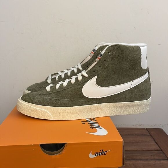 Nike Blazer Mid’ 77 Vintage Suede Medium Olive Women Size 10.5(DV7006-201) - Picture 6 of 12